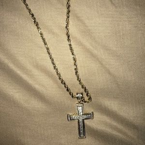 Gold chain and diamond pendant